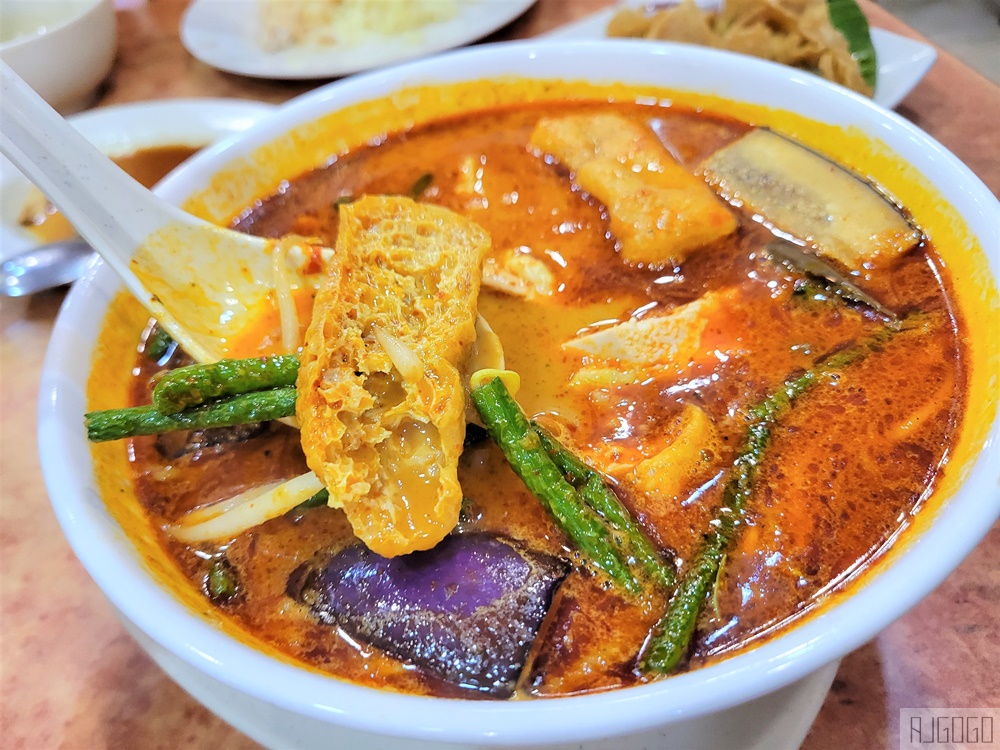 吉隆坡美食 新馳名雞飯武吉免登店 咖哩麵好吃 馬來西亞旅遊推薦