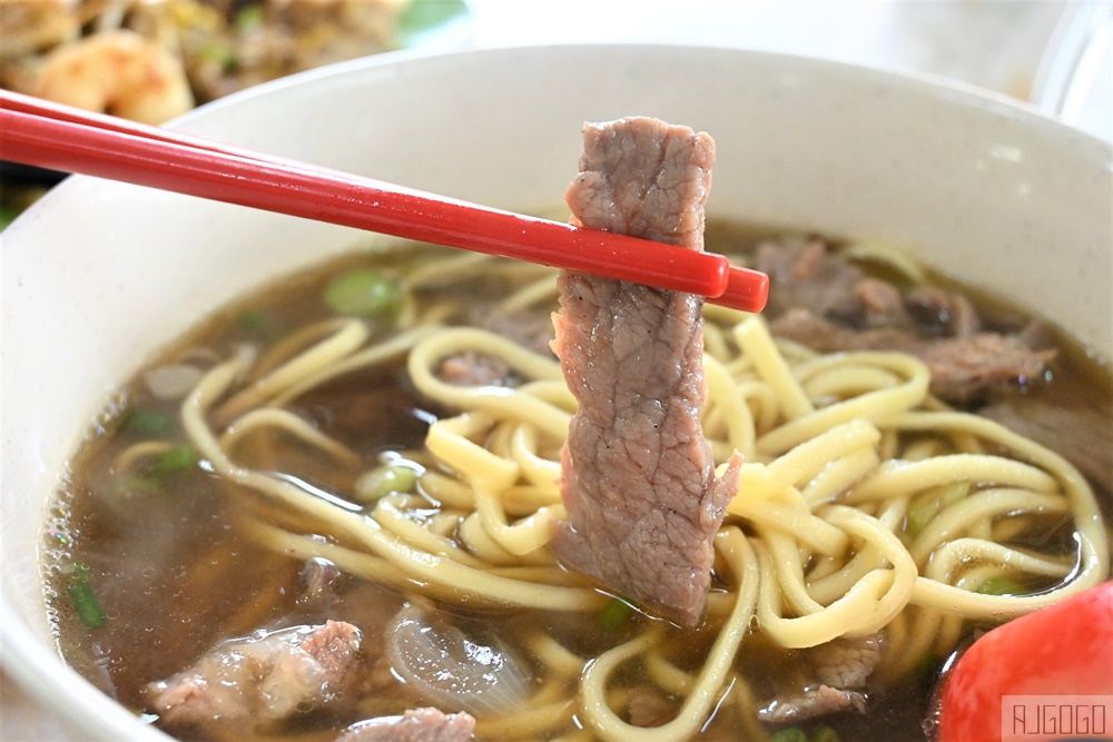 吉隆坡美食 麗豐茶餐室 吉隆坡中國城 一站吃燒臘烤鴨牛肉麵炒粿條 馬來西亞旅遊推薦