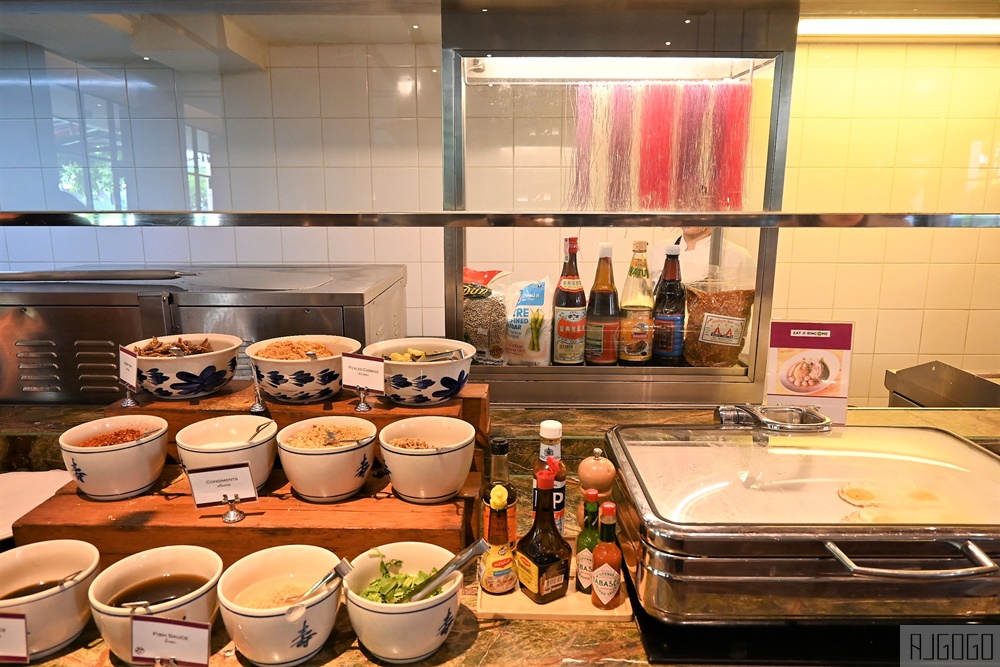 清邁自由行 清邁寧曼U飯店早餐 Eat@Rincome 菜色好豐富 清邁旅遊推薦 清邁自由行 清邁寧曼U飯店早餐 Eat@Rincome 菜色好豐富 清邁旅遊推薦