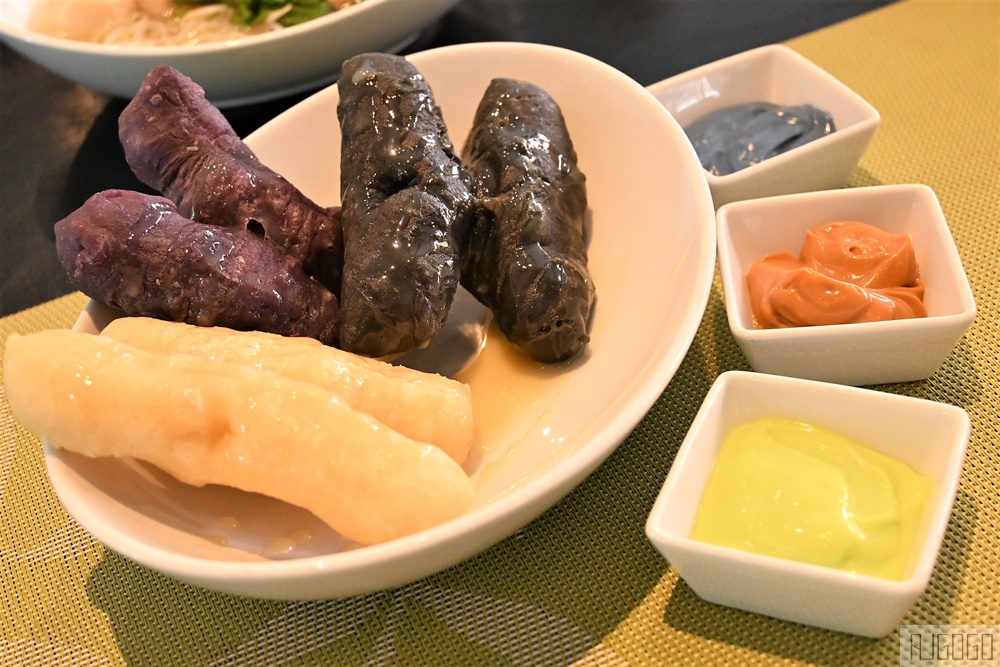 清邁自由行 清邁寧曼U飯店早餐 Eat@Rincome 菜色好豐富 清邁旅遊推薦
