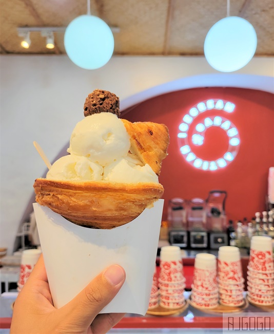 泰國旅遊 攀牙考拉美食 Garang Artisan Icecream 邦薩海灘旁的冰淇淋專賣店 提供80多種冰淇淋口味