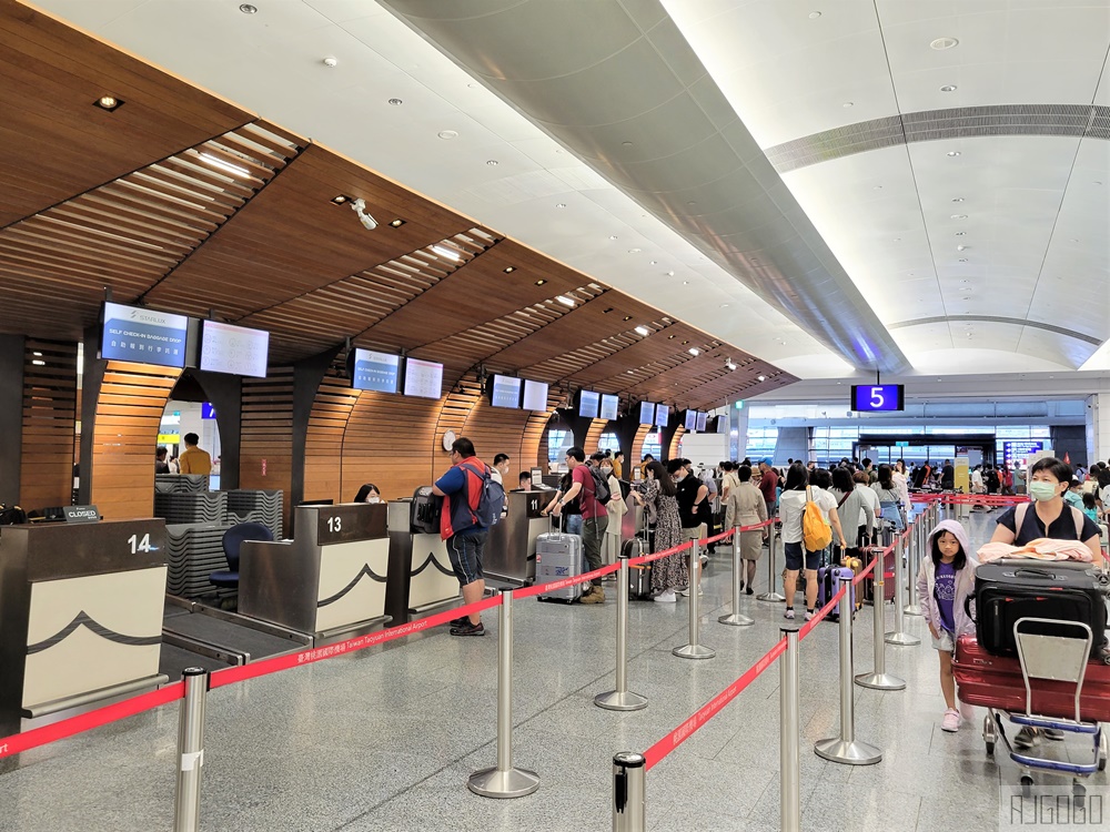 搭星宇航空去新加坡 台北桃園-新加坡 星宇航空A350經濟艙飛機餐 開箱JX771