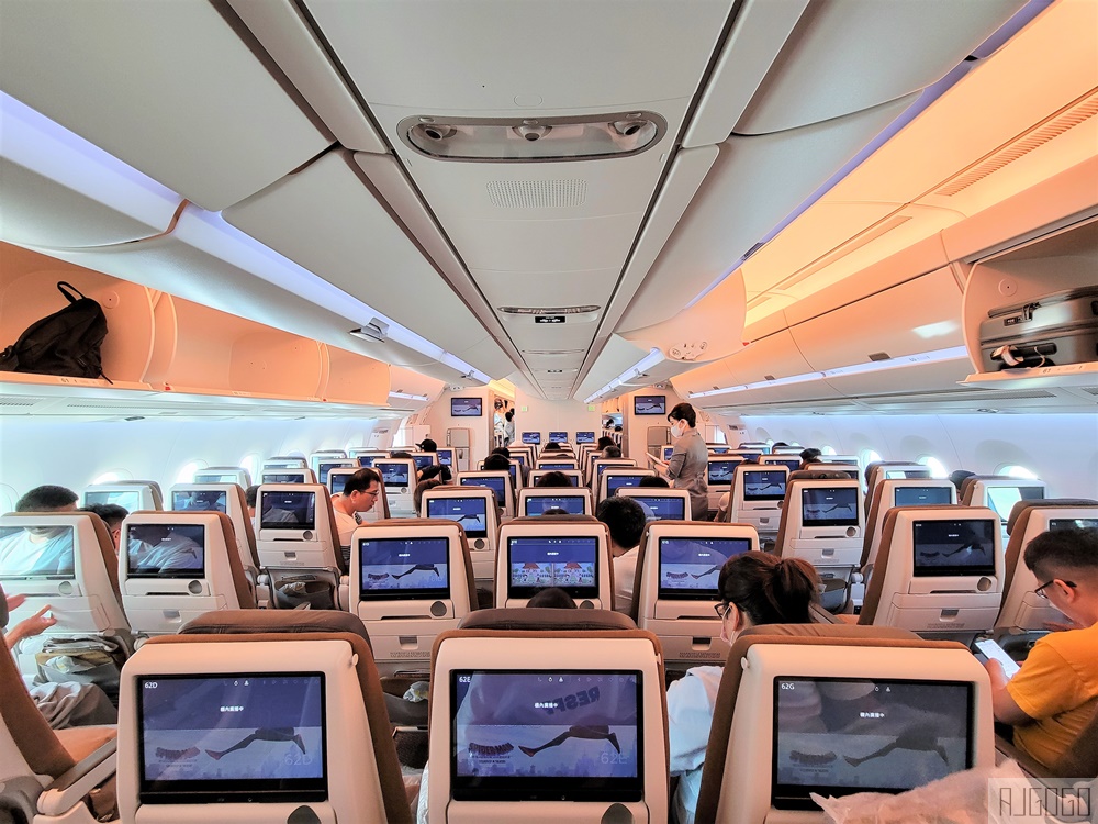 搭星宇航空去新加坡 台北桃園-新加坡 星宇航空A350經濟艙飛機餐 開箱JX771