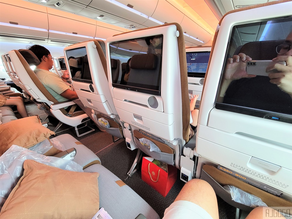 星宇航空 新加坡-桃園 A350經濟艙飛機餐 開箱JX772 新加坡自由行推薦