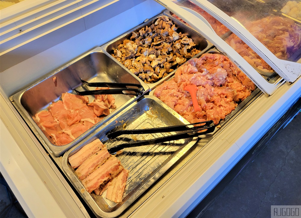 清邁美食 Aroi Jum Zap 尼曼區便宜燒肉吃到飽 清邁人推薦餐廳