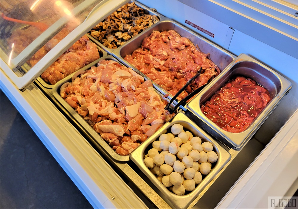 清邁美食 Aroi Jum Zap 尼曼區便宜燒肉吃到飽 清邁人推薦餐廳