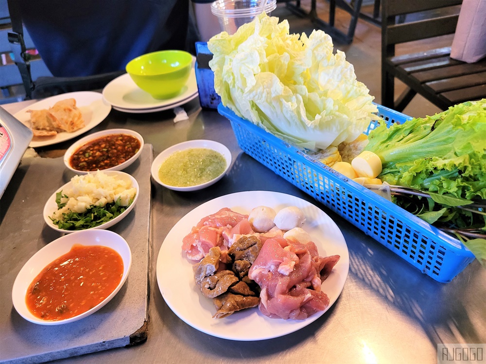 清邁美食 Aroi Jum Zap 尼曼區便宜燒肉吃到飽 清邁人推薦餐廳