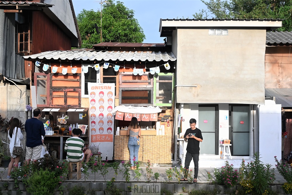 2026清邁自由行 湄卡運河市集 Khlong Mae Kha 古護城河改造日泰混搭風格夜市