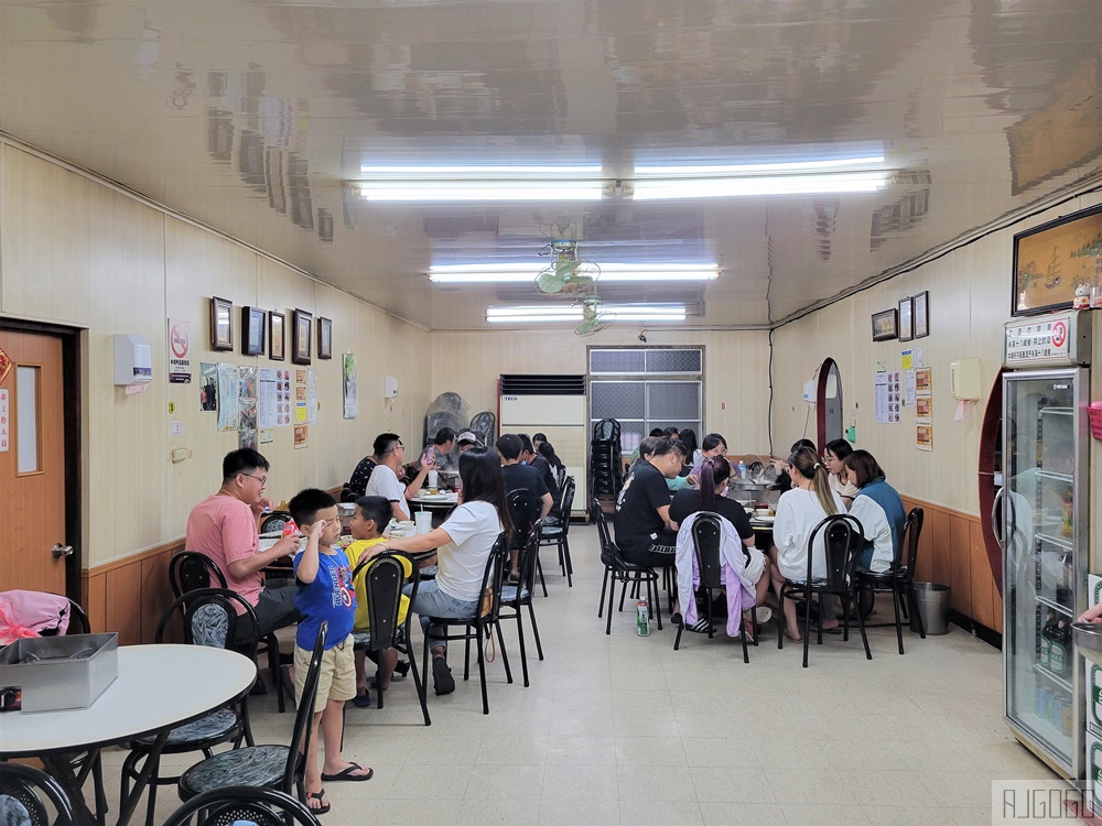 東港美食 新東興牛肉爐 沙茶火鍋 巷弄裡老字號火鍋店