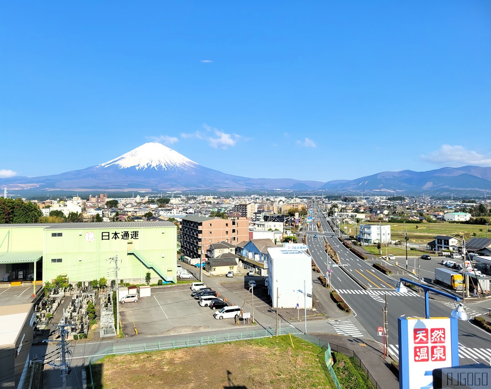 日本靜岡住宿 御殿場市1號超級酒店 雙人房、早餐、大浴場、免費停車場 看得到富士山喔