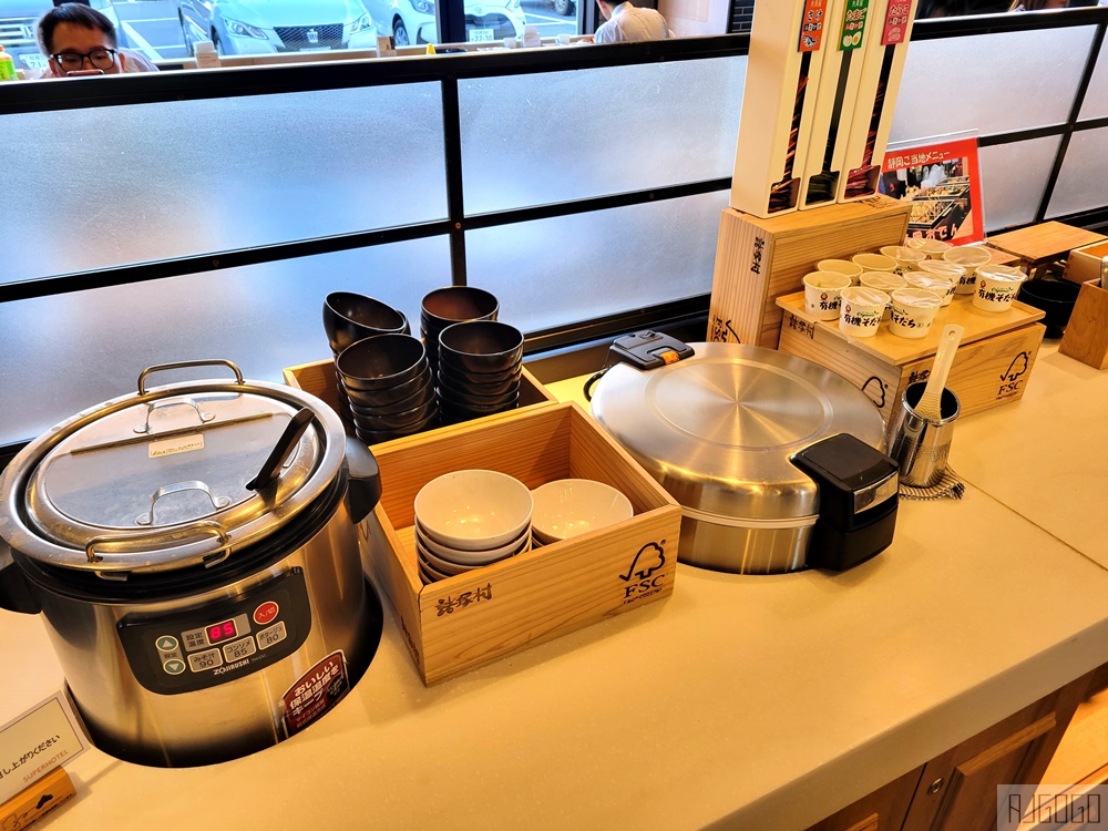 日本靜岡住宿 御殿場市1號超級酒店 雙人房、早餐、大浴場、免費停車場 看得到富士山喔
