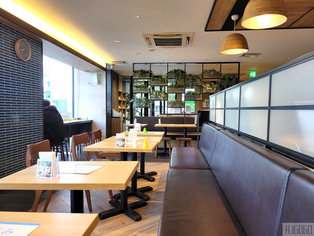 日本靜岡住宿 御殿場市1號超級酒店 雙人房、早餐、大浴場、免費停車場 看得到富士山喔