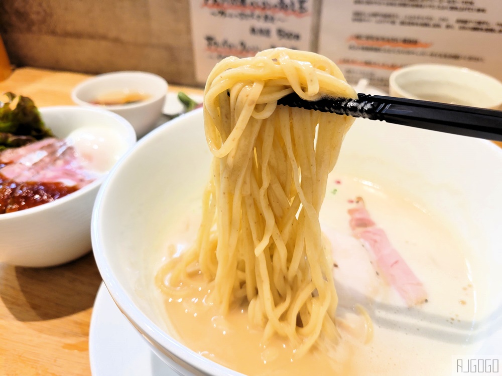 名古屋美食 麵家獅子丸 日本拉麵百選 西式料理手法融合日本拉麵精隨 名古屋自由行推薦