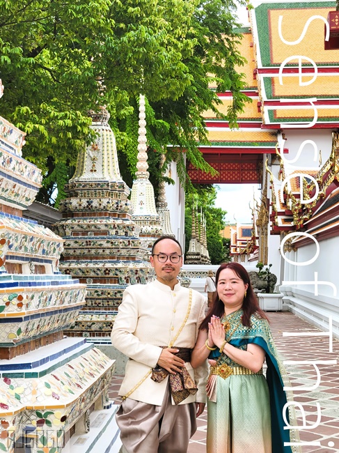 2026曼谷自由行 曼谷穿泰服 Sense of Thai泰服款式多、可加購妝髮服務 去臥佛寺、鄭王廟拍照方便 @AJ的旅行地圖