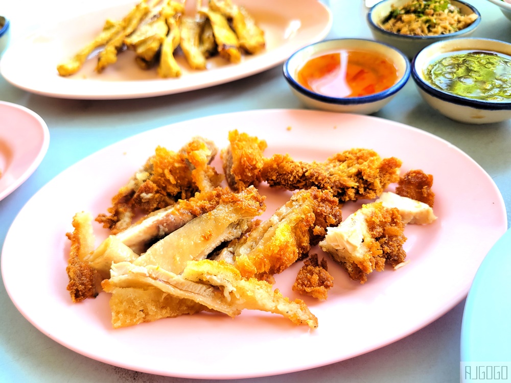 清邁自由行 發清海南雞飯 清邁美食推薦 古城傳統早午餐