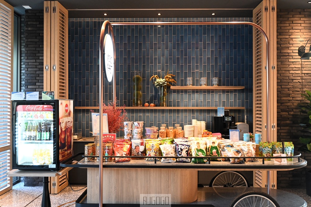 2026台南住宿 捷絲旅台南虎山館 游泳池 渡假飯店 家庭客房、早餐 台南飯店