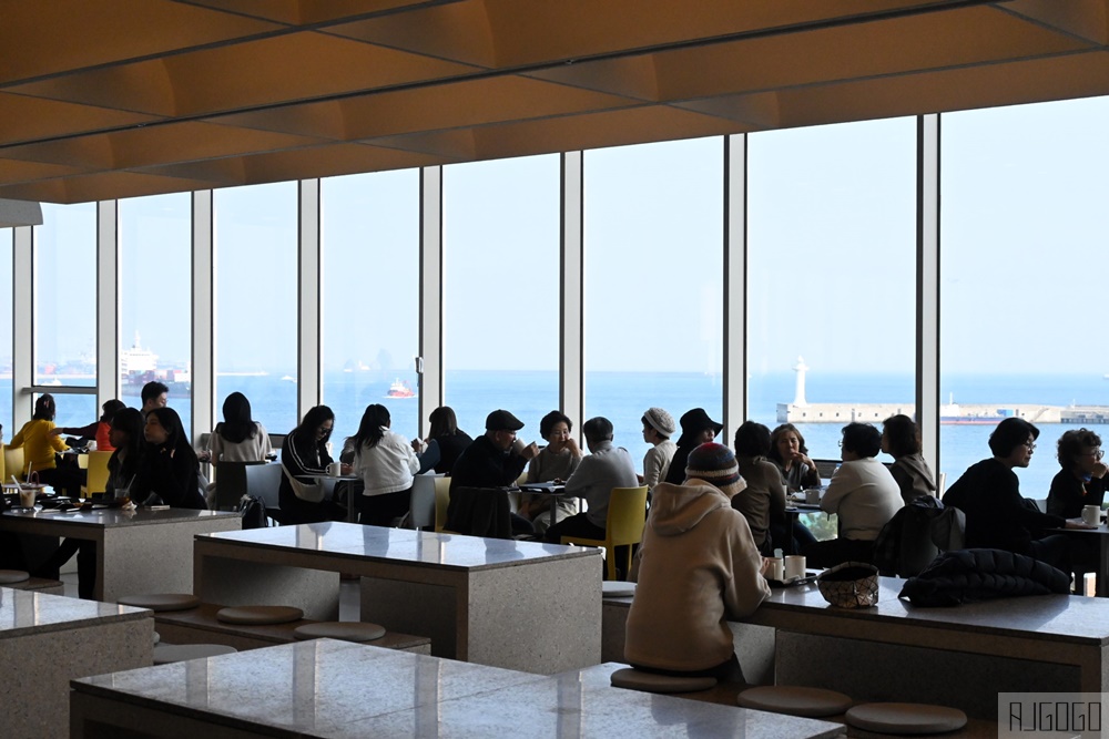 2026釜山自由行 P.Ark看釜山港、巨大蛋糕甜點 釜山海景咖啡廳 釜山景點推薦