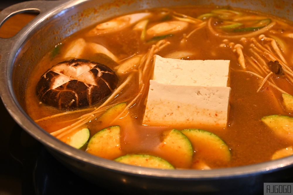 2026釜山自由行 現撈雪場蟹市場 Daegae Manchan 平日雪場蟹定食很划算 釜山美食推薦