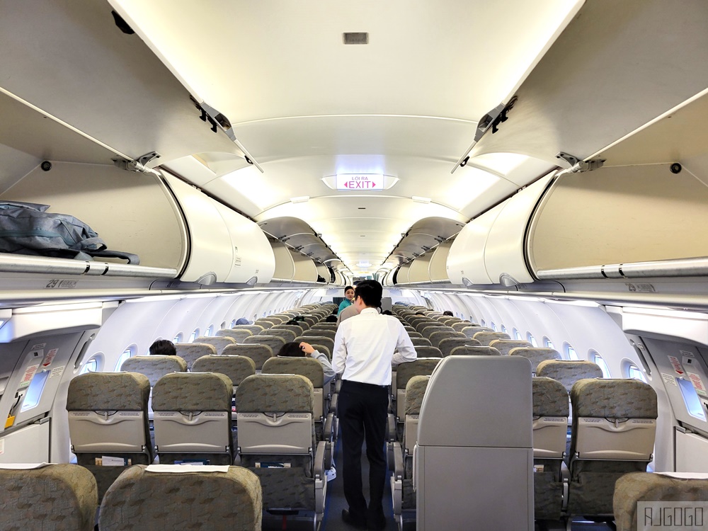 越南航空評價 桃園機場-胡志明市-富國島 A321經濟艙飛機餐 胡志明機場轉機