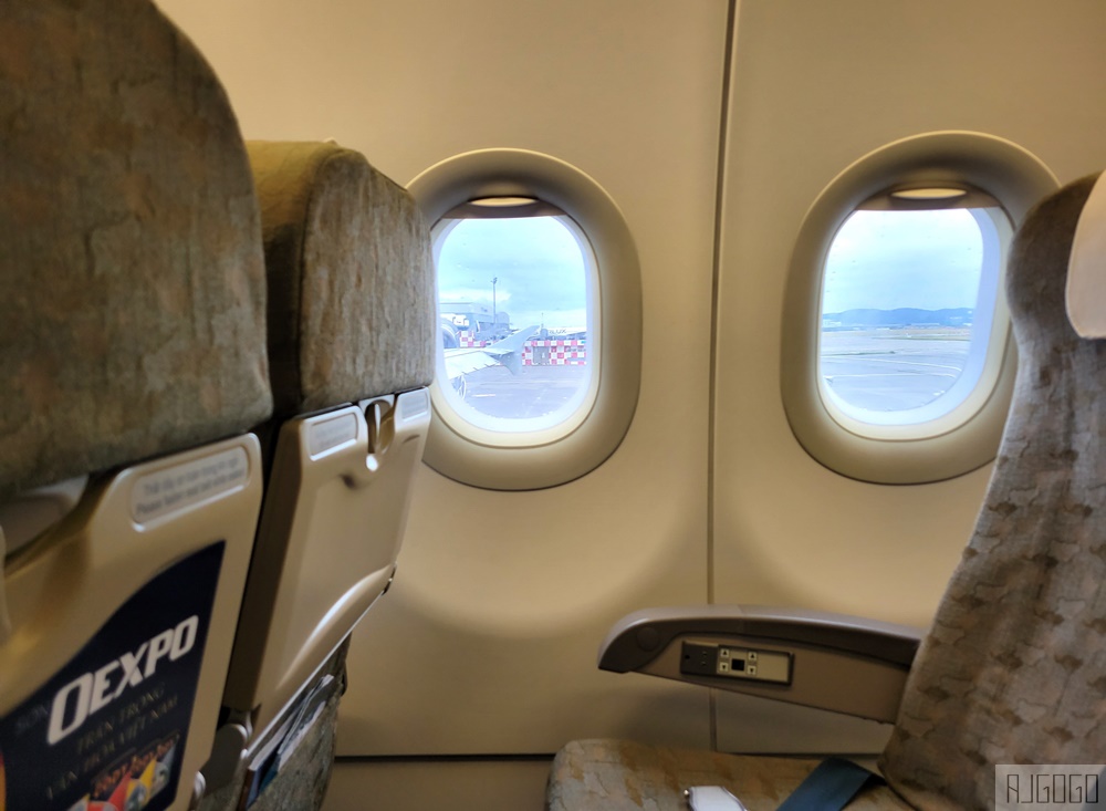 越南航空評價 桃園機場-胡志明市-富國島 A321經濟艙飛機餐 胡志明機場轉機