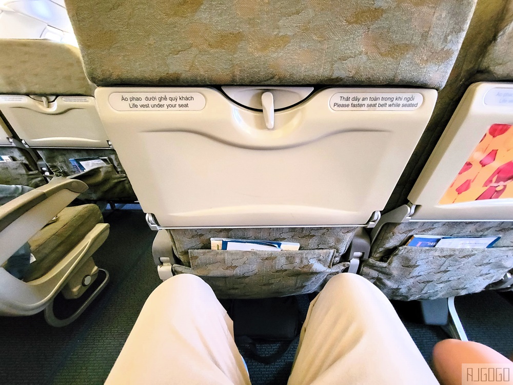 越南航空評價 桃園機場-胡志明市-富國島 A321經濟艙飛機餐 胡志明機場轉機