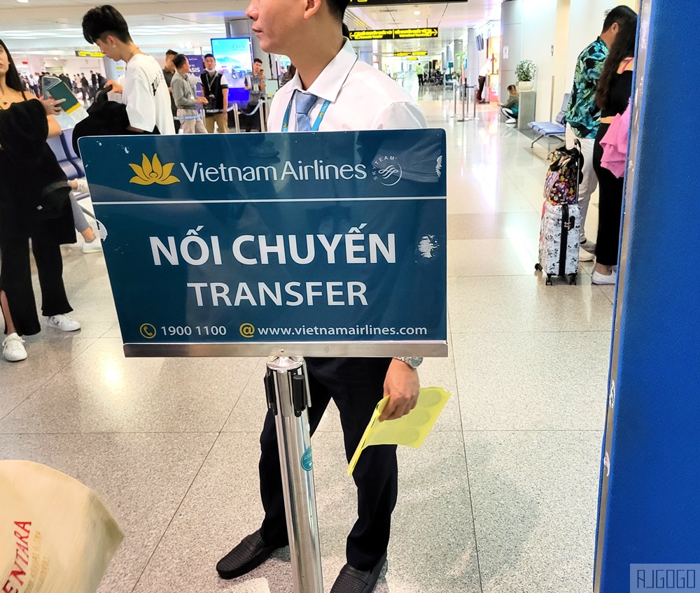 越南航空評價 桃園機場-胡志明市-富國島 A321經濟艙飛機餐 胡志明機場轉機