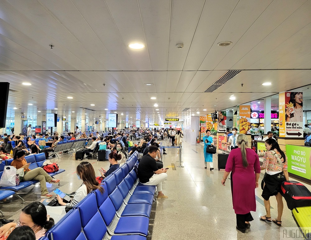 越南航空評價 桃園機場-胡志明市-富國島 A321經濟艙飛機餐 胡志明機場轉機