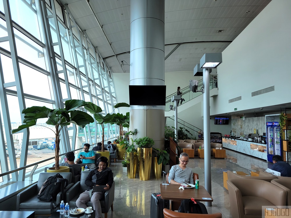 越南旅遊 胡志明新山一機場貴賓室 Jasmine Halal Lounge 國際航廈貴賓室