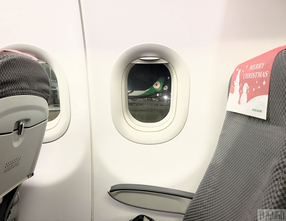 長榮航空評價 台北桃園TPE-香港HKG A321經濟艙飛機餐 開箱BR809