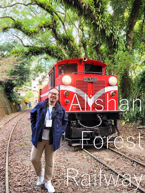 阿里山小火車怎麼搭？ 從嘉義車站搭到奮起湖車站 阿里山林鐵一日遊 嘉義景點推薦 @AJ的旅行地圖