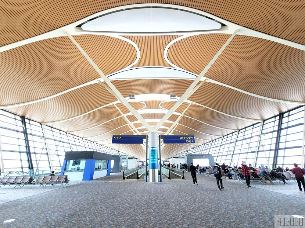 長榮航空評價 上海浦東-台北桃園 長榮航空777經濟艙飛機餐 開箱BR711