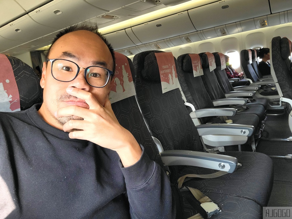 長榮航空評價 上海浦東-台北桃園 長榮航空777經濟艙飛機餐 開箱BR711
