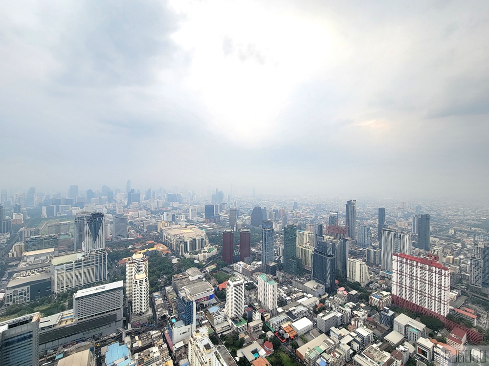 2026曼谷自由行 曼谷彩虹雲霄酒店吃到飽 81樓Sky Box尊尚露台自助餐 送觀景臺、83樓天台酒吧調酒1杯 曼谷旅遊推薦