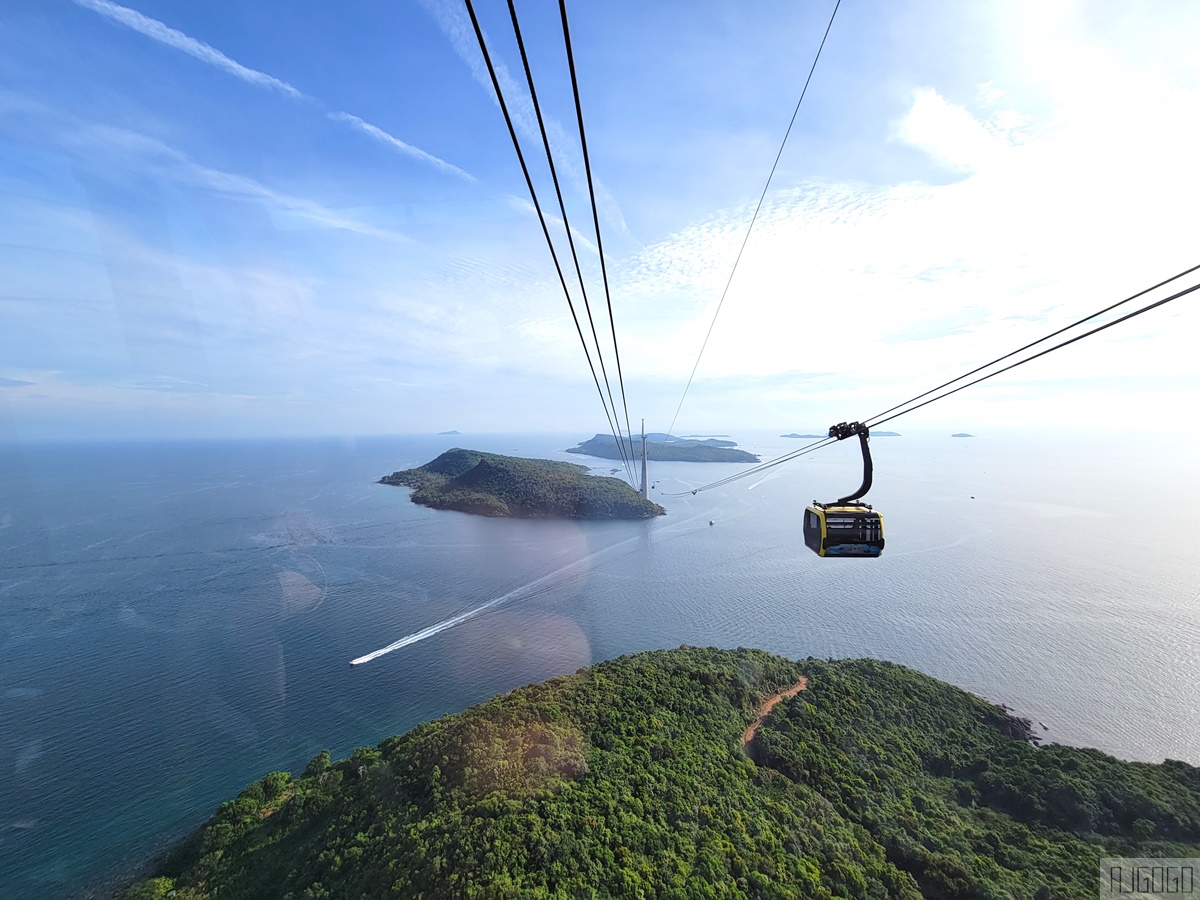 越南旅遊 富國島景點 富國島太陽世界自然公園 世界最長跨海纜車 前進Aquatopia水樂園