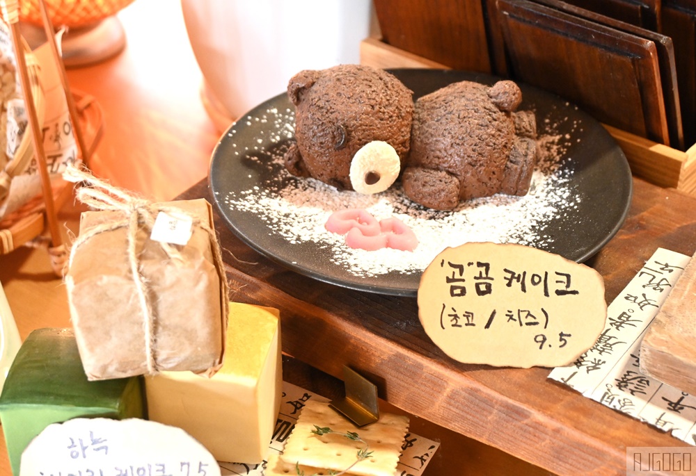 2026釜山自由行 韓屋咖啡廳 Ha:nok 甜點花俏好吃 釜山美食