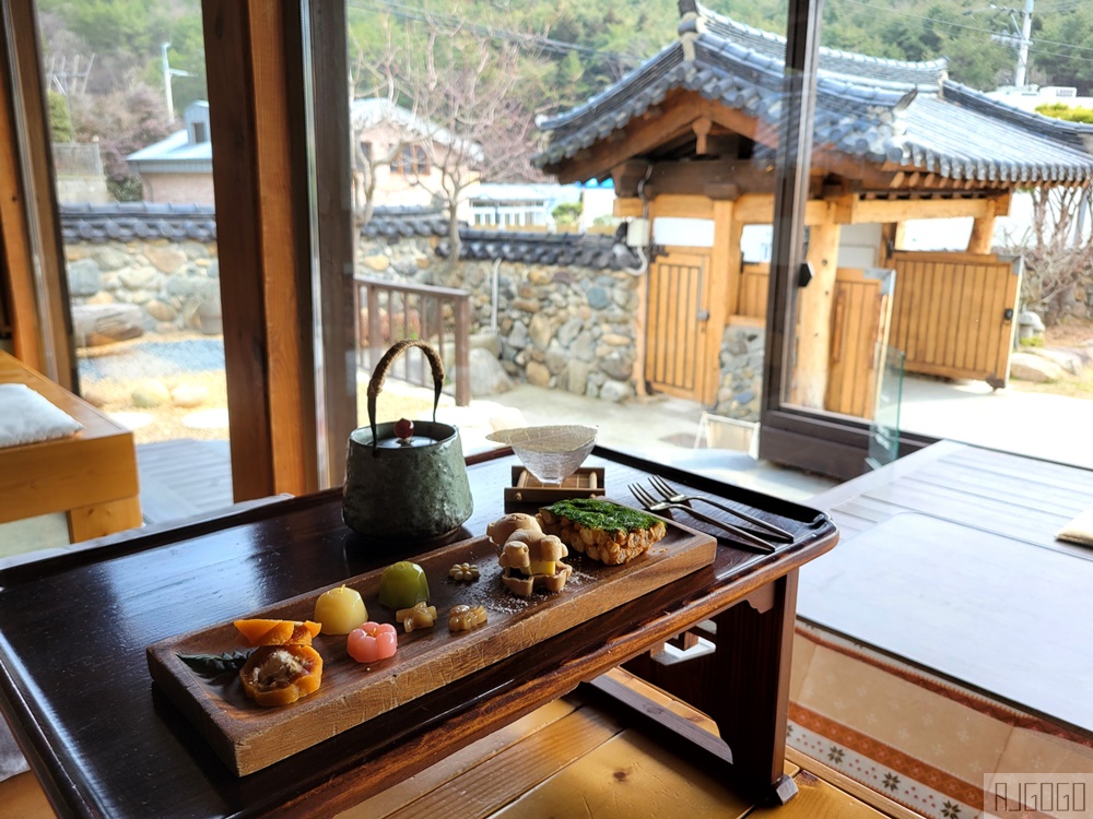 2026釜山自由行 韓屋咖啡廳 Ha:nok 甜點花俏好吃 釜山美食 2026釜山自由行 韓屋咖啡廳 Ha:nok 甜點花俏好吃 釜山美食