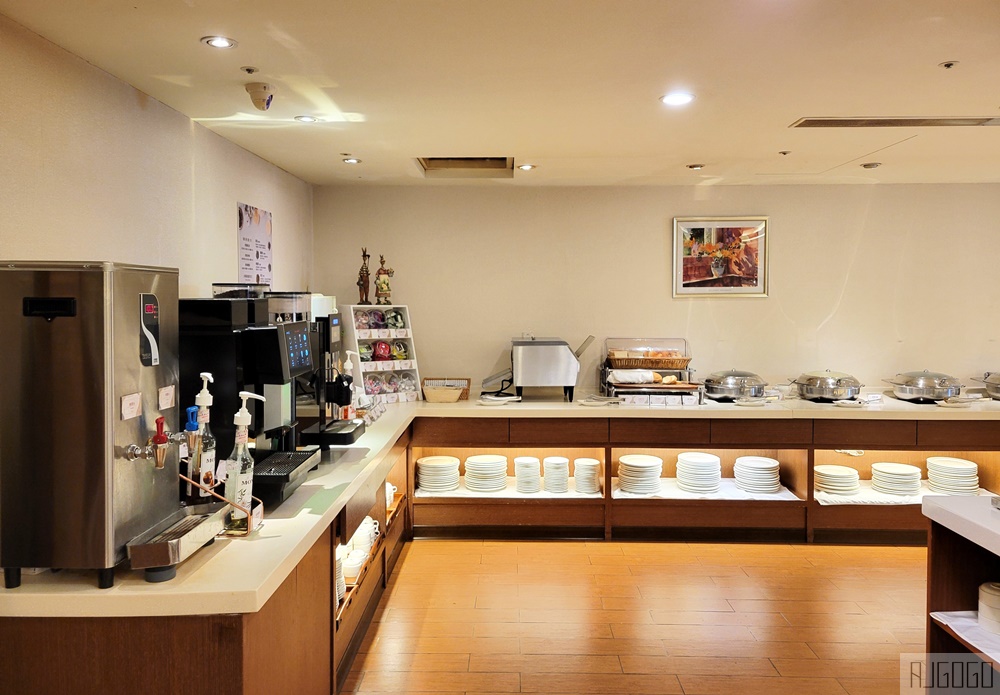 2026台南住宿 台南富華大飯店 日系商務飯店 豪華雙人房、早餐、停車場 台南飯店