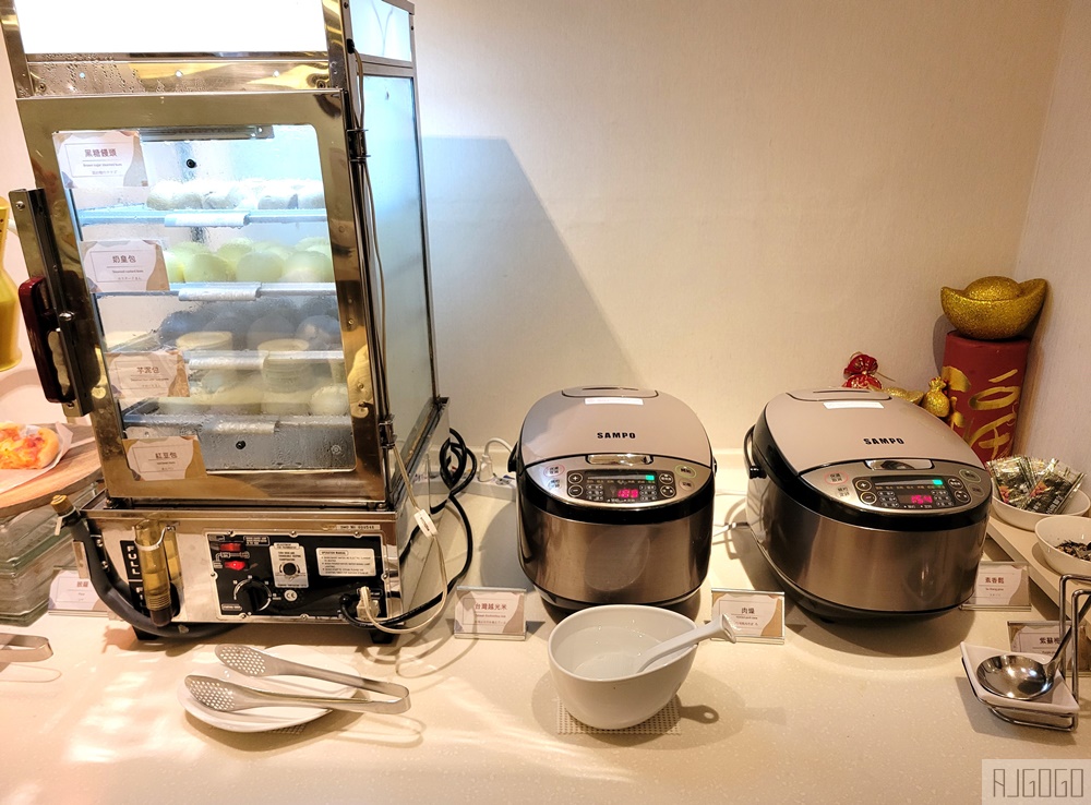 2026台南住宿 台南富華大飯店 日系商務飯店 豪華雙人房、早餐、停車場 台南飯店