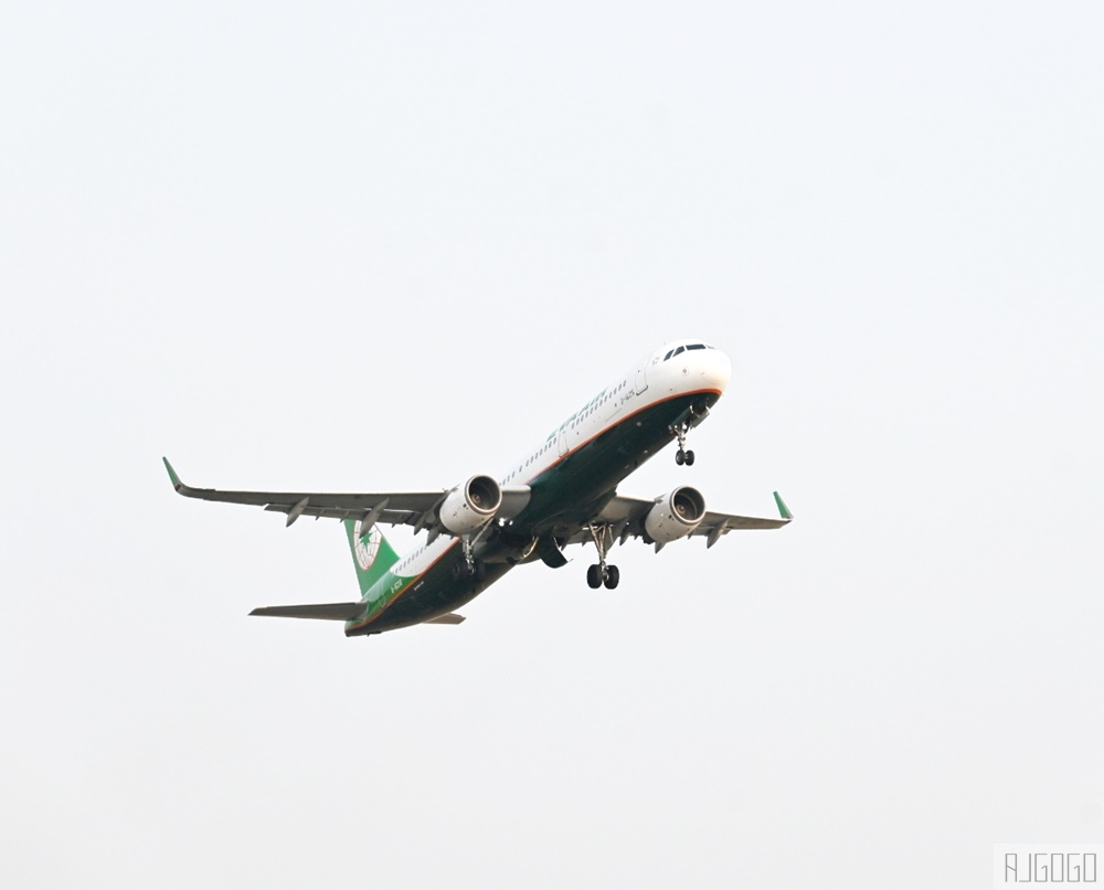 2026高雄景點 老爸機場咖啡/老爸休閒農場 高雄機場跑道前第一排景觀咖啡廳