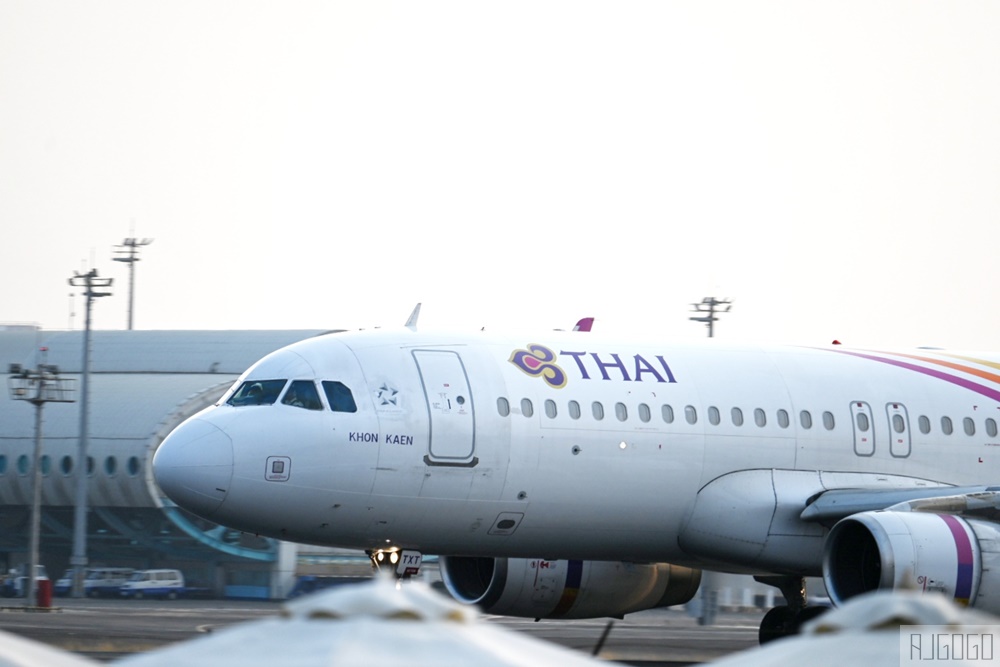 2026高雄景點 老爸機場咖啡/老爸休閒農場 高雄機場跑道前第一排景觀咖啡廳