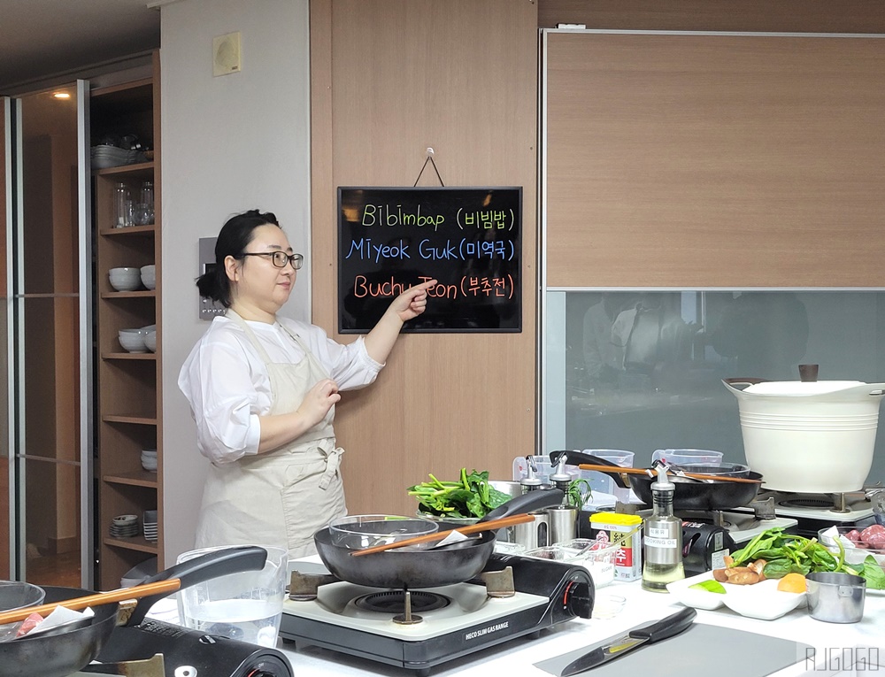 2026釜山自由行 韓國料理廚藝教室 韓式拌飯、海鮮煎餅這樣做