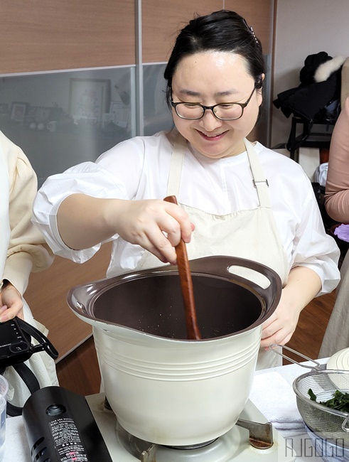 2026釜山自由行 韓國料理廚藝教室 韓式拌飯、海鮮煎餅這樣做