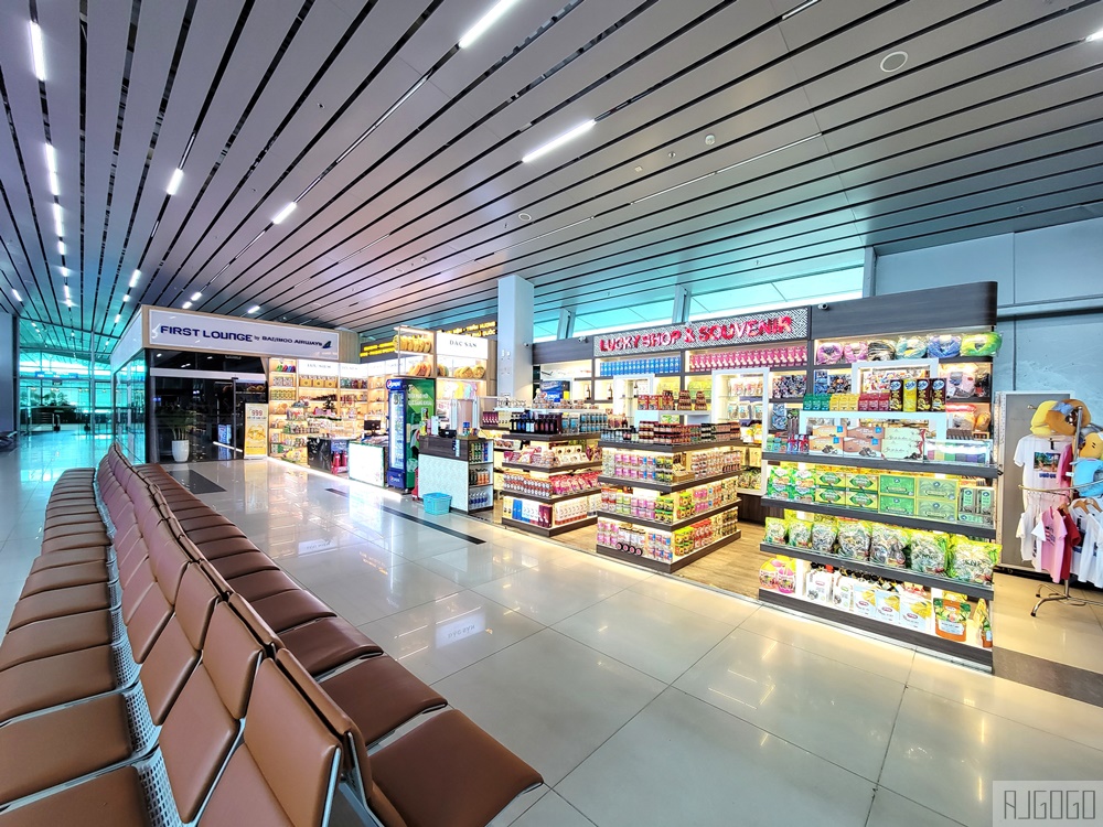 越南航空 富國島>胡志明市>桃園 經濟艙飛機餐 開箱VN1824/VN570