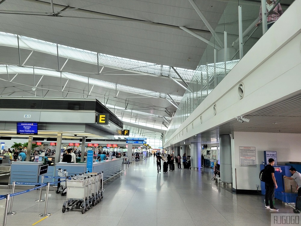 越南航空 富國島>胡志明市>桃園 經濟艙飛機餐 開箱VN1824/VN570