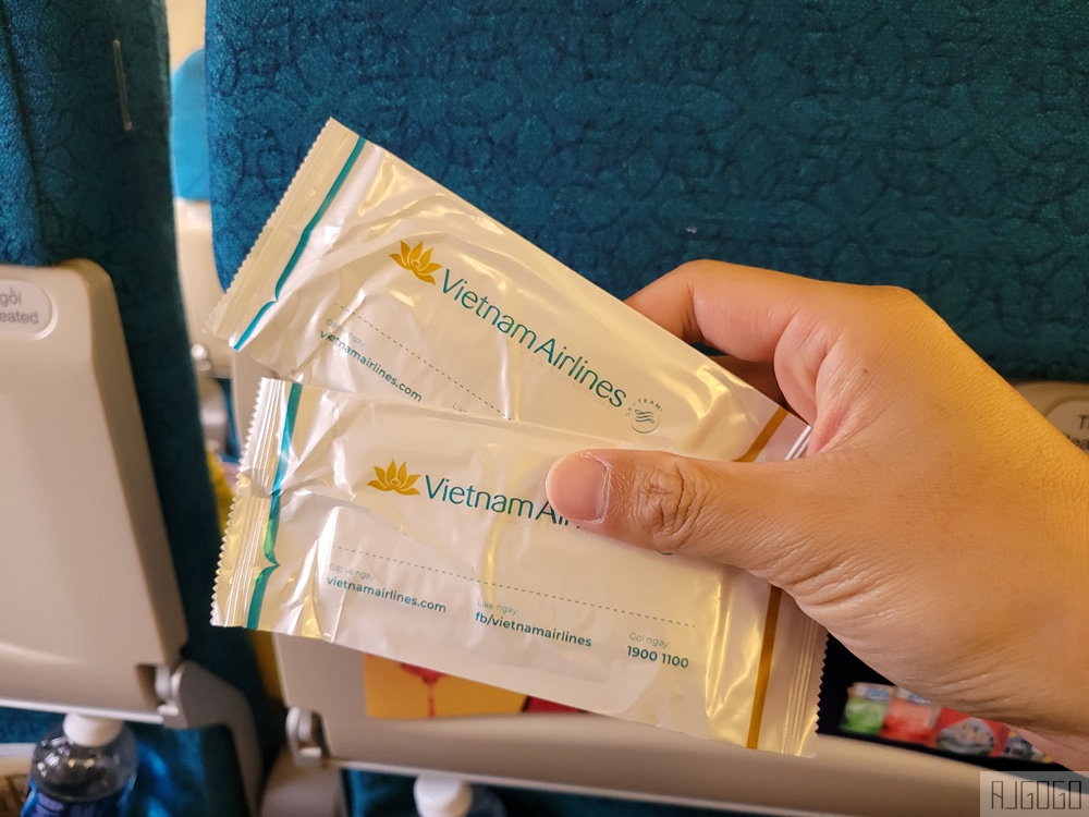 越南航空 富國島>胡志明市>桃園 經濟艙飛機餐 開箱VN1824/VN570