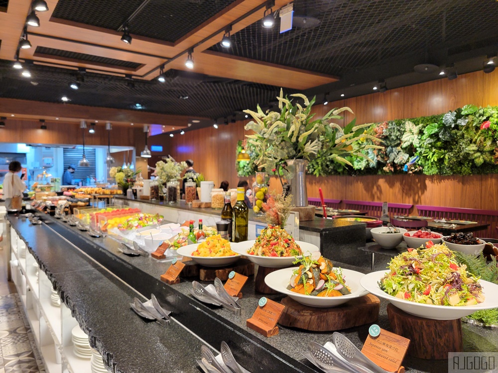 2026高雄美食 素食吃到飽 蔬食百匯 Double Veggie 假日午餐 捷絲旅高雄站前館