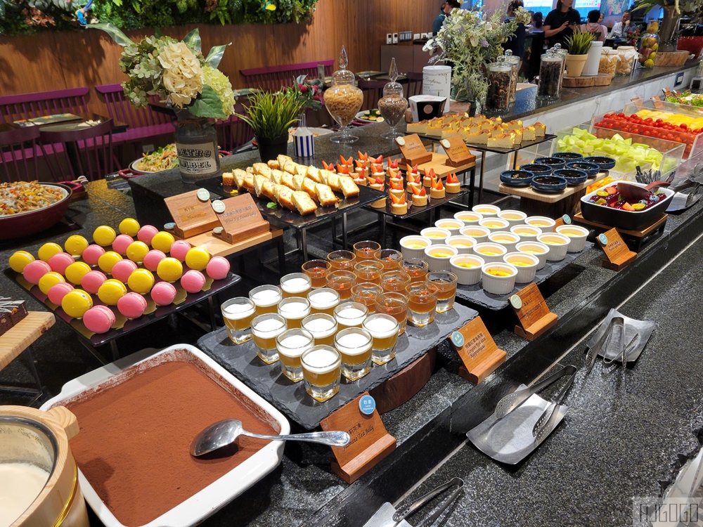 2026高雄美食 素食吃到飽 蔬食百匯 Double Veggie 假日午餐 捷絲旅高雄站前館