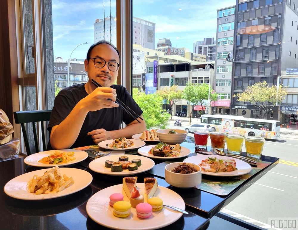 2026高雄美食 素食吃到飽 蔬食百匯 Double Veggie 假日午餐 捷絲旅高雄站前館
