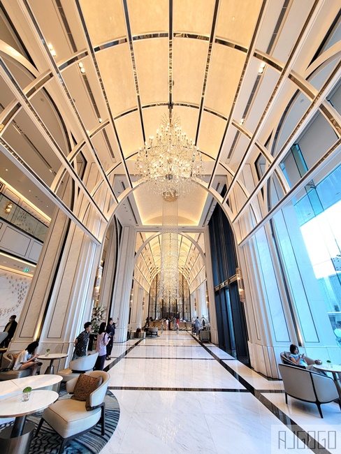 2026曼谷住宿 帕亞泰易思廷大飯店 無邊際泳池 曼谷機場捷運26分鐘直通素旺那普機場
