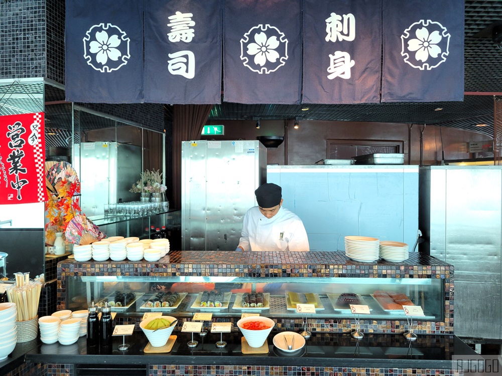 2026澳門旅遊塔午餐吃到飽 360°旋轉餐廳 澳門美食推薦